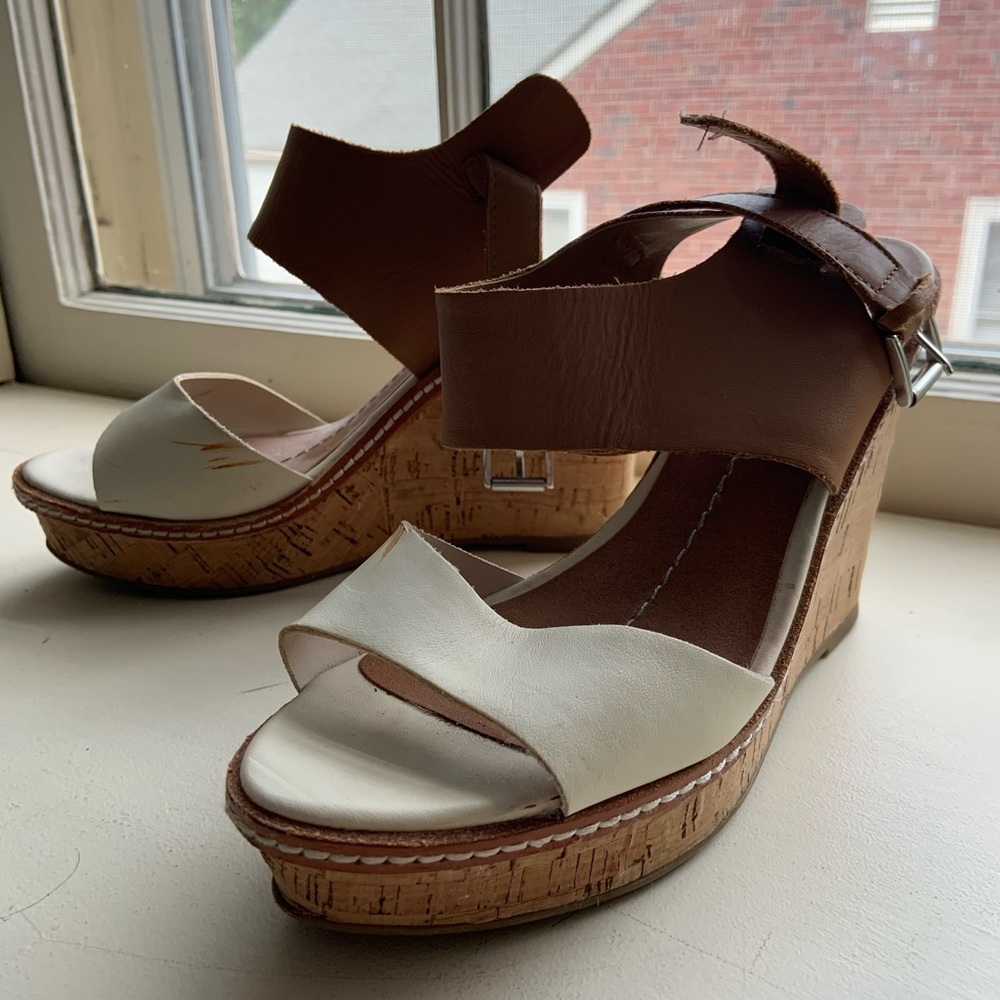 Dolce vita wedges